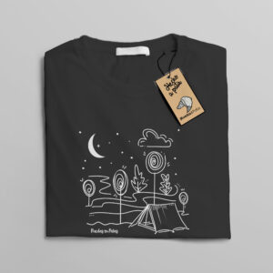 Camiseta “Bajo las estrellas” en tienda de campaña