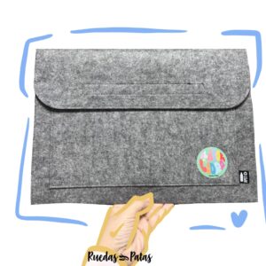 Funda PC Ipad El amor ladra