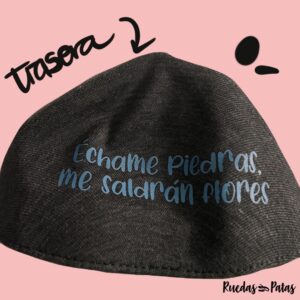 Gorra échame piedras